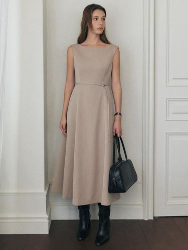 Boat Neck Belt Point dress_BEIGE - ARTID - Modalova