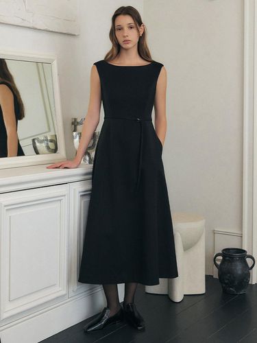 Boat Neck Belt Point dress_BLACK - ARTID - Modalova