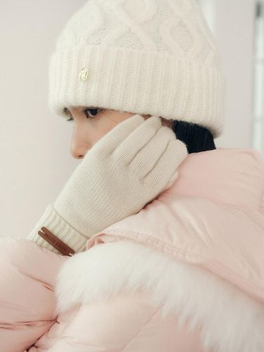 Solid Wool Gloves (MAEDAC01MIV) - marieclaire - Modalova