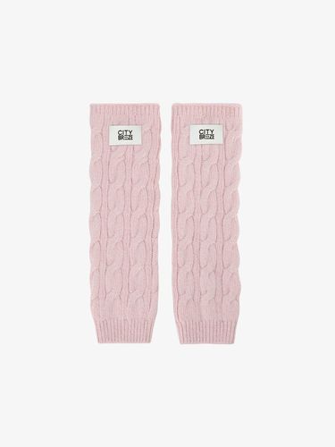 Cable Knit Hand warmer_PINK - CITYBREEZE - Modalova