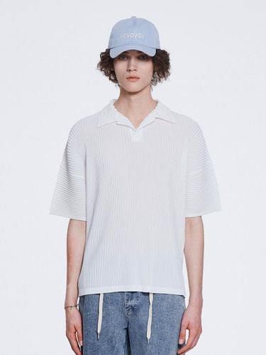 Collar Short-Sleeved Pleated T-Shirt_AI06MRPTS05 - yoyoyoy - Modalova