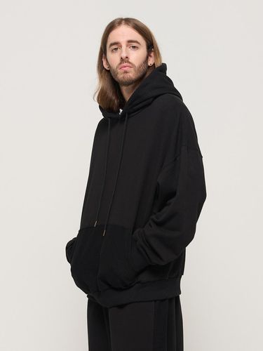 Y2K STYLE BASIC OVERSIZED HOODIE T SHIRT (BLACK) - CARGOBROS - Modalova