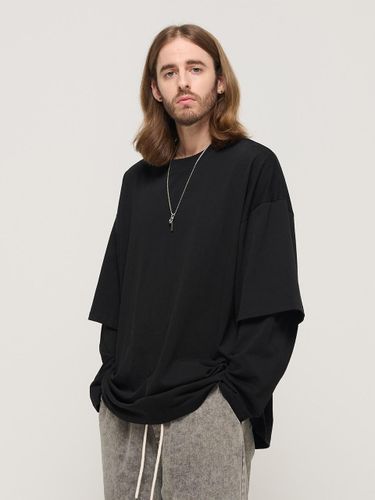 DESIGN YOUTH LAYERED OVERSIZED T SHIRT () - CARGOBROS - Modalova