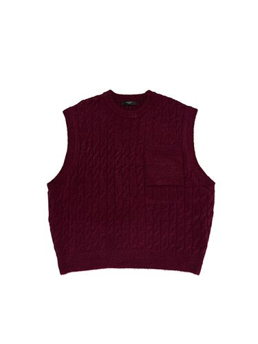 Cable Pattern Pocket Knit Vest [Burgundy] - OTHERFITS - Modalova