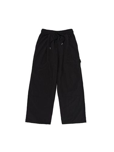 Side Strap Balloon Fit Wide Nylon Pants [Black] - OTHERFITS - Modalova