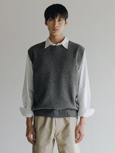 Lambs Wool Knit Vest (Gray) - theweatherisawesome - Modalova