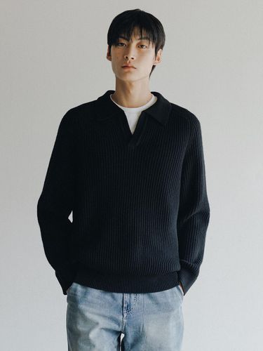 Fishman Collar Wool Sweater (Black) - theweatherisawesome - Modalova