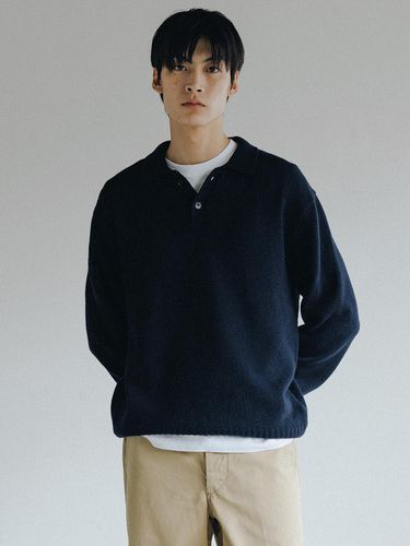 Park Collar Knit Sweater (Navy) - theweatherisawesome - Modalova