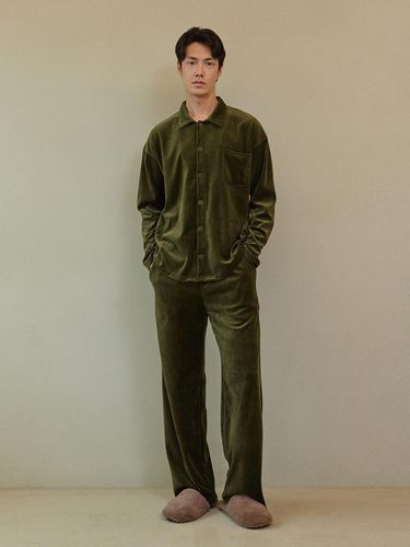 VELOUR PAJAMA SET_green (men) - atempo - Modalova