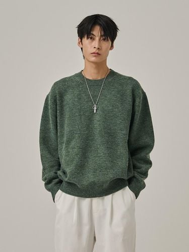 Less Cashmere Semi-Overfit Round Neck Knit [GREEN] - Analogmood - Modalova