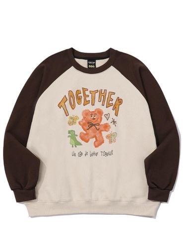 Together Bear Raglan Sweatshirt - CPGN - Modalova