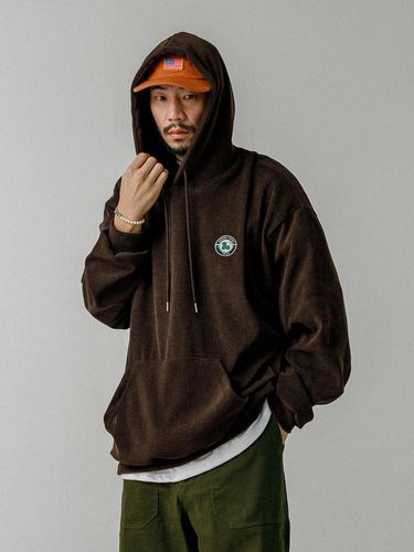 Lucky Clover Corduroy Hoodie Brown - RUGGED HOUSE - Modalova