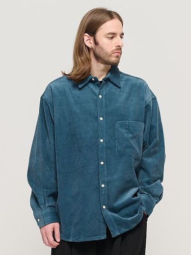 Y2K STYLE CORDUROY OVERSIZED SHIRT () - CARGOBROS - Modalova