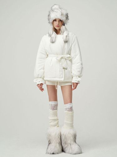 Kannie Puffer Jacket _ White - 02 ARMOIRE - Modalova