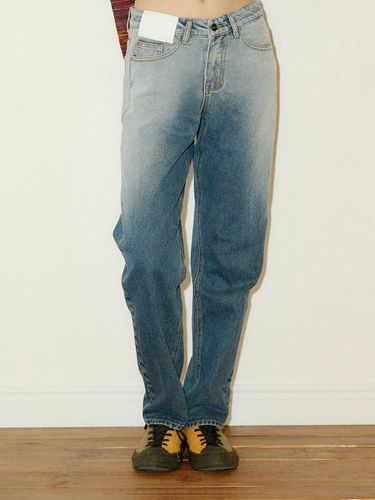 Straight denim symbol pants () - FREI - Modalova