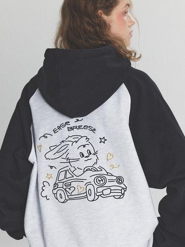 Drive Bunny Reglan Embroidered Hoodie - CPGN - Modalova