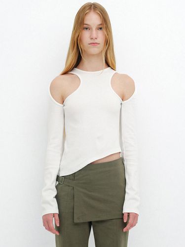 CUT - OUT UNBALANCE TOP / WHITE - CERRIC - Modalova