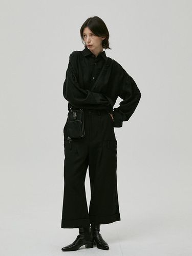 Double Waistband Wide Cropped Pants Black - HYIIⁿ - Modalova