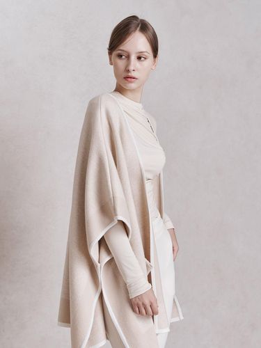 Luara Cape Shawl (Beige) - GRACE U - Modalova