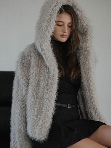 Overfit Hood Fur Jacket [Gray] - DEHEVE - Modalova