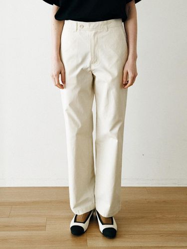 COTTON STRAIGHT PANTS _ cream - NERVOUS - Modalova