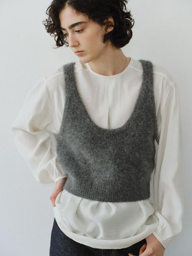 U - neck vest - URAGO - Modalova