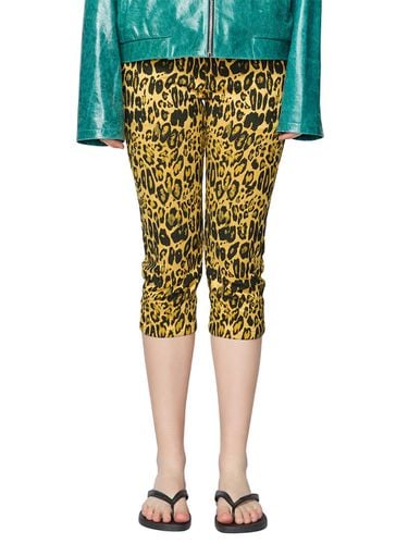 YELLOW CAPRI CUT JACQUARD SHORTS - LABELESS - Modalova