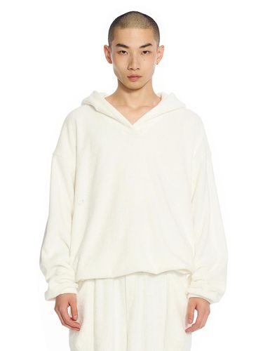 WHITE TOWEL HOODIE - LABELESS - Modalova