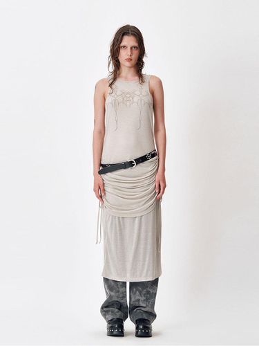 DRAGON LAYERED DRESS [LIGHT GREY] - MEA - Modalova