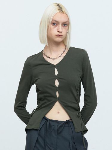 RAW EDGE SLIM TOP [KHAKI] - MEA - Modalova