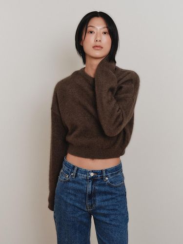 CROPPED KNIT SWEATER (BROWN) - FACE NONE - Modalova