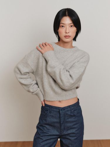 CROPPED KNIT SWEATER (GRAY) - FACE NONE - Modalova