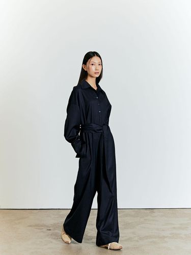 Wool shirt jumpsuit (navy) - octobersecond - Modalova