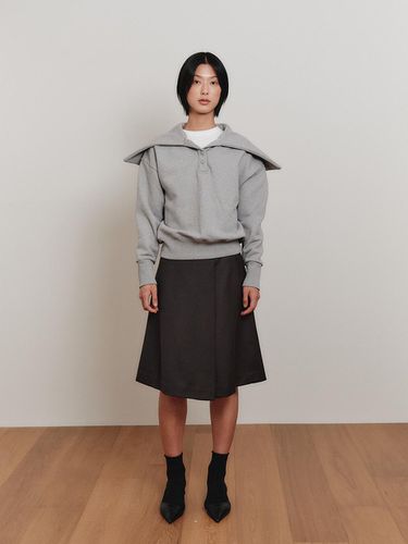 LOW RISE PLEATED SKIRT (GRAY) - FACE NONE - Modalova