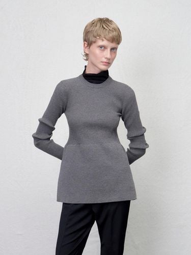 Ara panel flare knit top Melange Grey - ARIK. - Modalova