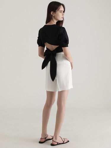 Backless Ribbon Blouse (BLACK) - STAY WITH ME - Modalova