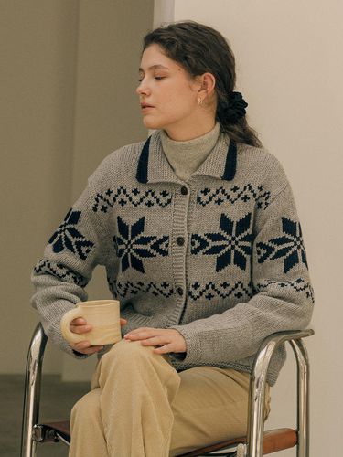 Collared Wool Mixed Snowflake Cardigan _ - TILLIDIE - Modalova