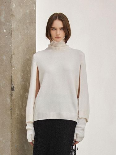 Cashmere Turtle - neck Knit Cape Pullover - Mare di mari - Modalova