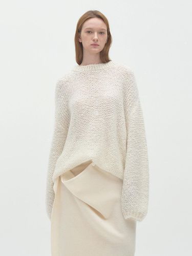 Chloe Mohair Relaxed Knit beige - JRIUM - Modalova