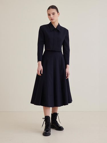 Leader 4] Pleated Skirt. - Navy - HAGAHI - Modalova