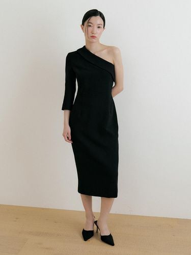 One Shoulder Collar Dress [Black] - Lucirzu - Modalova