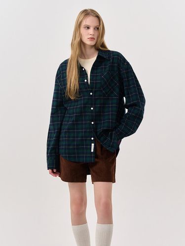 Standard Tartan Checkered Shirt [GREEN] - GENERAL IDEA - Modalova