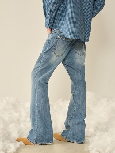 New Classic Flare Denim Pants_Blue - KINETO - Modalova