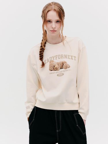 Women's Arch Lettering Bear Sweatshirt - ready4next - Modalova