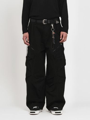 FARS COMFY CARGO PANTS_BK - Cord. - Modalova