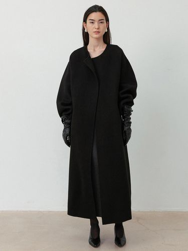 Collarless Handmade Coat_Black - RRACE - Modalova