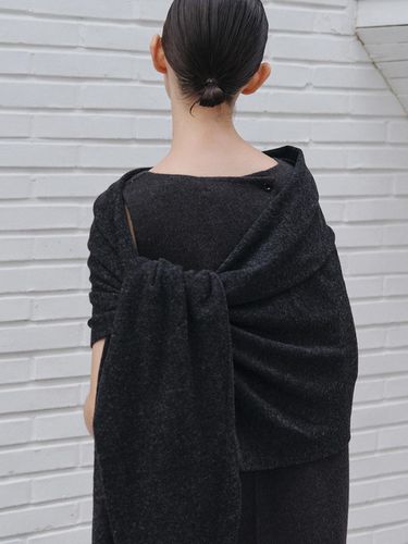 Wrap Knit Scarf_Charcoal - RRACE - Modalova