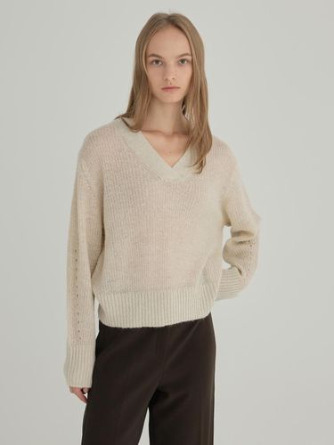 Essolezia V-neck wool knit SOOAYPO010 - ’S SOLEZIA - Modalova