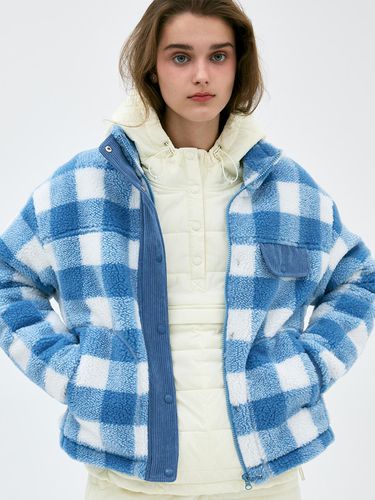 FW ] Gingham Boa Fleece Jacket (Blue) - CLOVE - Modalova