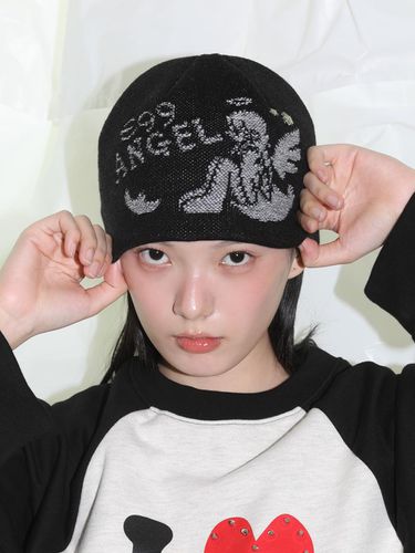 Angel Beanie - BLACK - CLUT STUDIO - Modalova